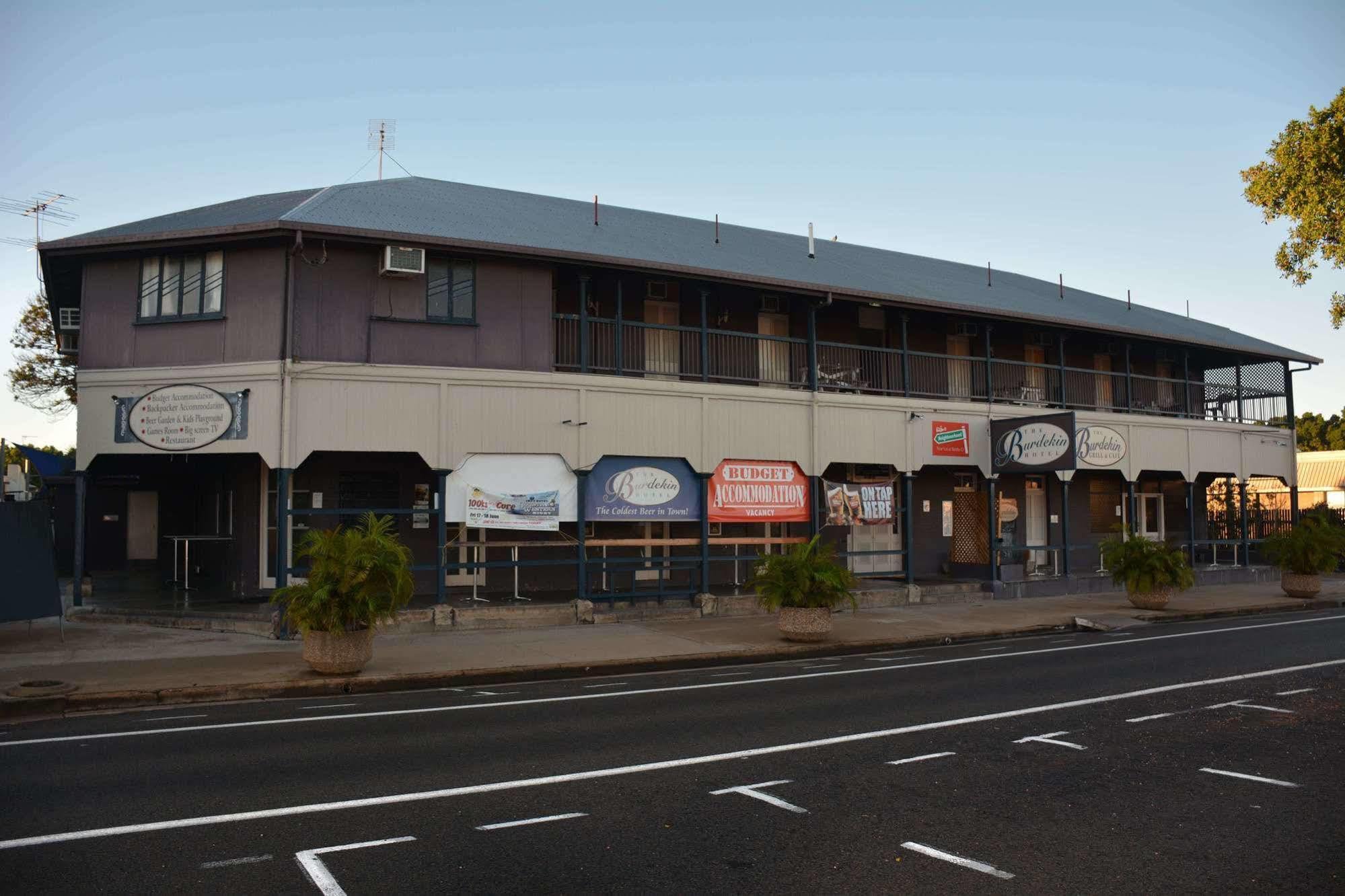 The Burdekin Hotel Ayr Ngoại thất bức ảnh